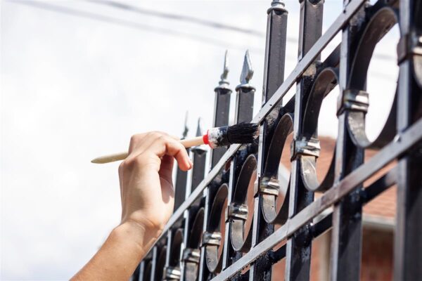INDUSTRIAL PAINTS